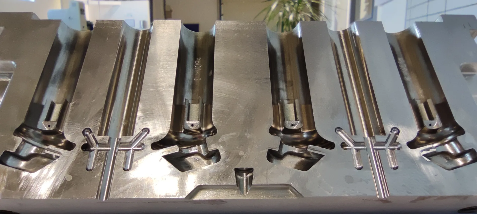 Cavity insert